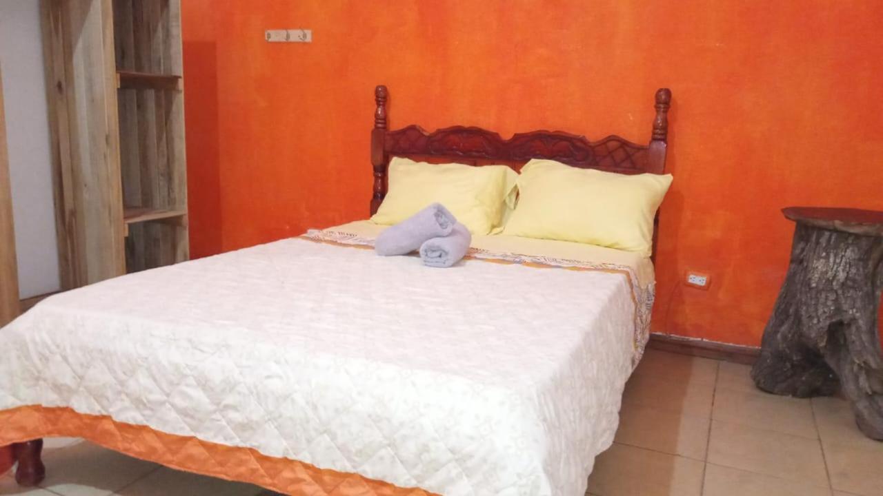 Balbos Hostel ลิเบเรีย ภายนอก รูปภาพ